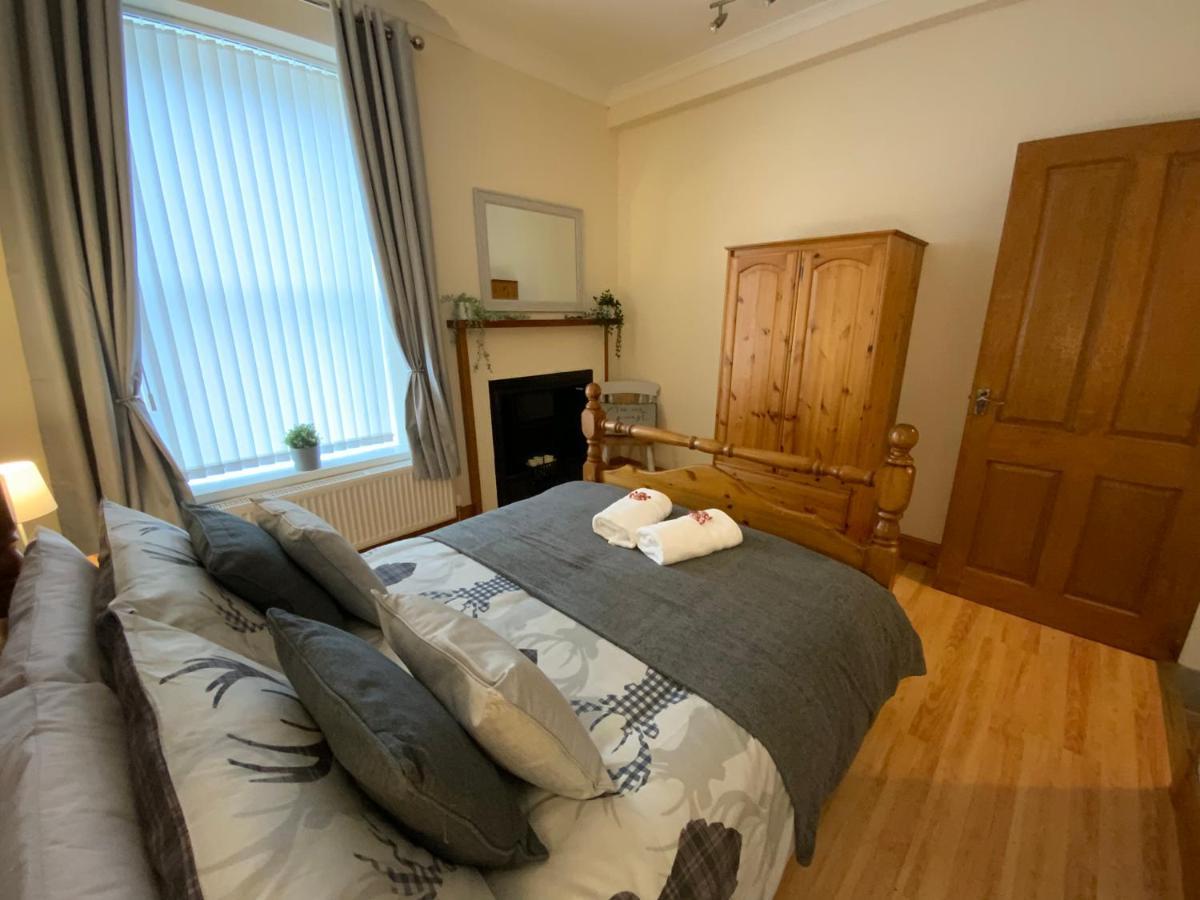 Deeside Snugs Apartments Kincardine O'Neil Экстерьер фото